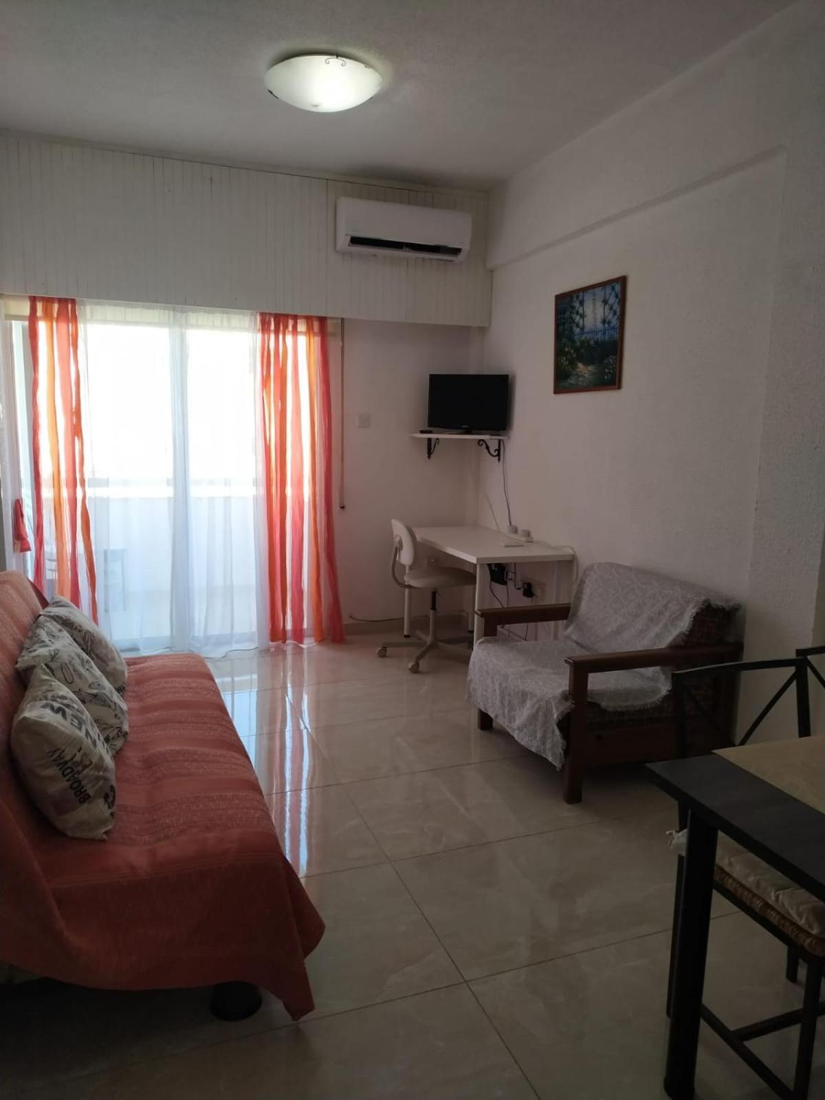 1 Bedroom Apartment Ларнака Экстерьер фото